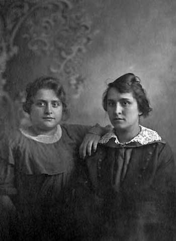Mabel & Martha Sutton
